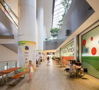 Our Tampines Hub in Singapore di DP Architects