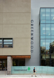 Montgomery Sisam Architects Inc, una scuola in LEED Gold