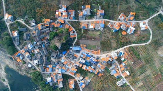 Fotografia aerea, raccolta di cachi in Cina