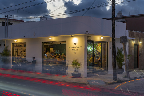 Impetus, café e torrefazione a Veracruz di RED Arquitectos