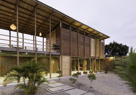 Natura Futura Arquitectura e Casa Zancos