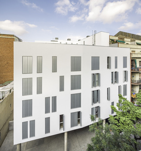 Social Housing sostenibile a Barcellona di Espinet/Ubach