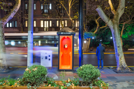 Orange Phone Booths di 100architects a Shanghai