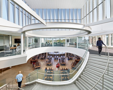 University of Nottingham, Make Architects ha completato il Teaching and Learning Building