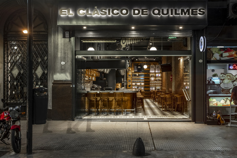 El Clásico de Quilmes, birreria di Hitzig Militello Arquitectos
