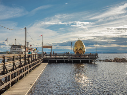 Solar Egg sul lago Siljan, in Svezia