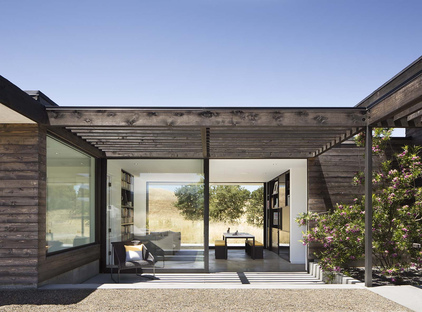 The Meadow Home di Feldman Architecture
