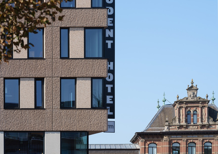 The Student Hotel di Delft, soggiorno sostenibile firmato KCAP
