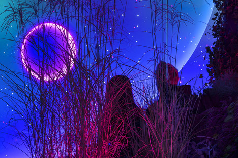 Magenta Moon, installazione interattiva di flora&faunavisions a Berlino