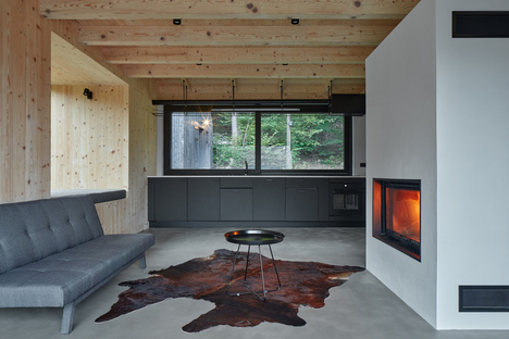 Cottage Pod Bukovou di Mjölk Architects