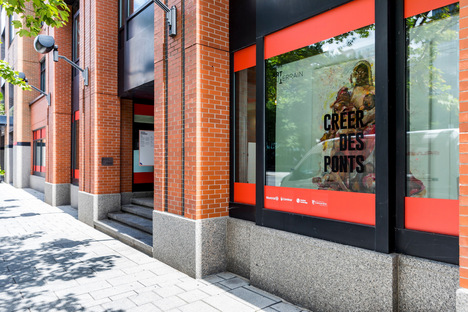 A Montréal negozi sfitti si trasformano in studi per artisti