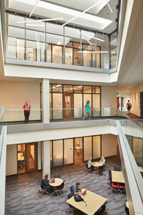 Washington State University Everett progettato da SRG Partnership