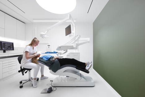 i29 firma l’interior design di una clinica dentale
