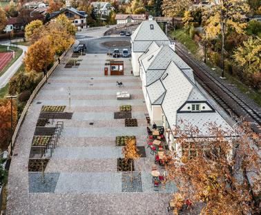 Roland Baldi Architects ridisegna la piazza della stazione di Collalbo