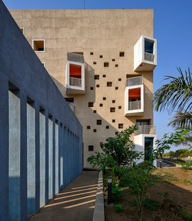 Shree Town, nuovo housing sostenibile di Sanjay Puri Architects