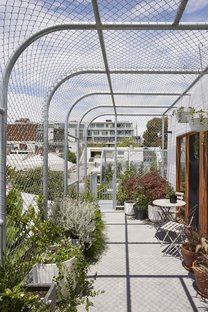 Helvetia, la casa sostenibile di Austin Maynard Architects a Fitzroy, Melbourne