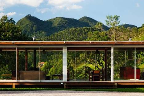 Una casa come vetrina sulla natura. Nitsche Arquitetos Associados