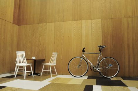 Relaks Café. Café e officina per biciclette