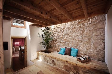 Embracing House di Pedro Quintela Design Studio, Cascais Portogallo