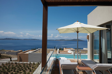 Ultra Ariostea: pavimenti e rivestimenti di hotel di lusso e ville del Mediterraneo