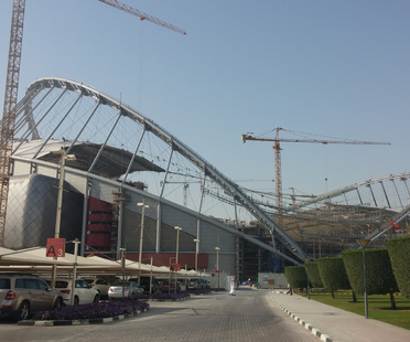 Ristrutturazione del Khalifa Stadium per i mondiali di Calcio FIFA 2022 a Doha
