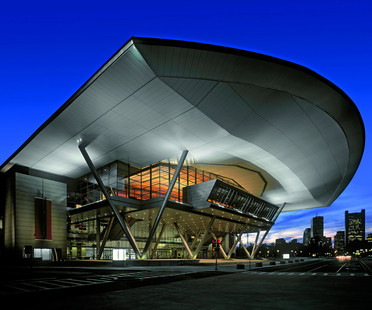 Exibition e Convention center in acciaio e vetro a Boston di Rafael Viñoly