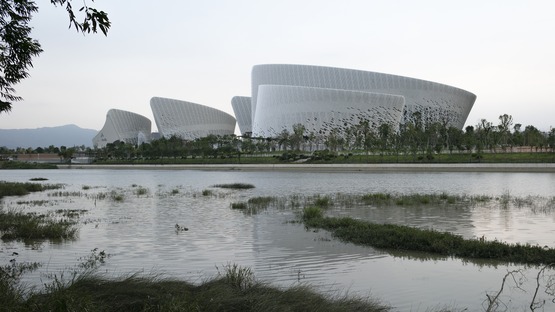 Il Fuzhou Strait Culture and Arts Center in ceramica tecnica di PES ARK
