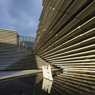 Facciata con frangisole di cemento per il V&A Dundee Museum
