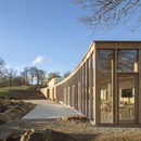 Cemento stratificato e legno per lo Yorkshire Sculpture Park di Feilden Fowles Architects