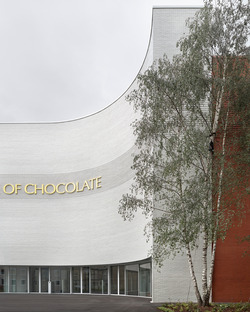 La Home of Chocolate di Christ & Gantenbein in mattoni smaltati e cemento armato
